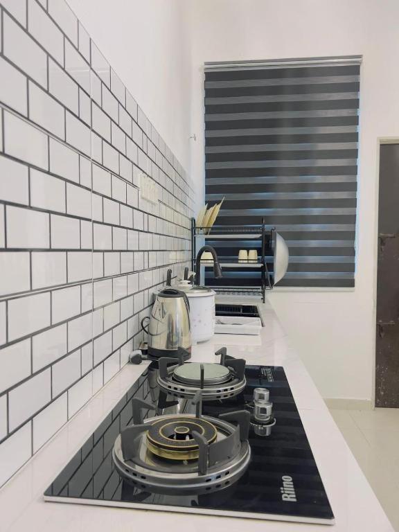 Noor Homestay Paddy View Kangar Exterior foto