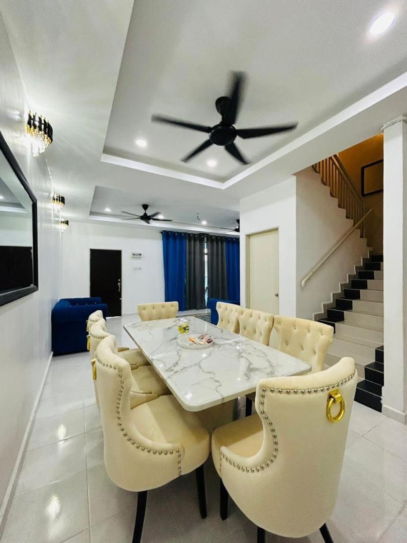 Noor Homestay Paddy View Kangar Exterior foto